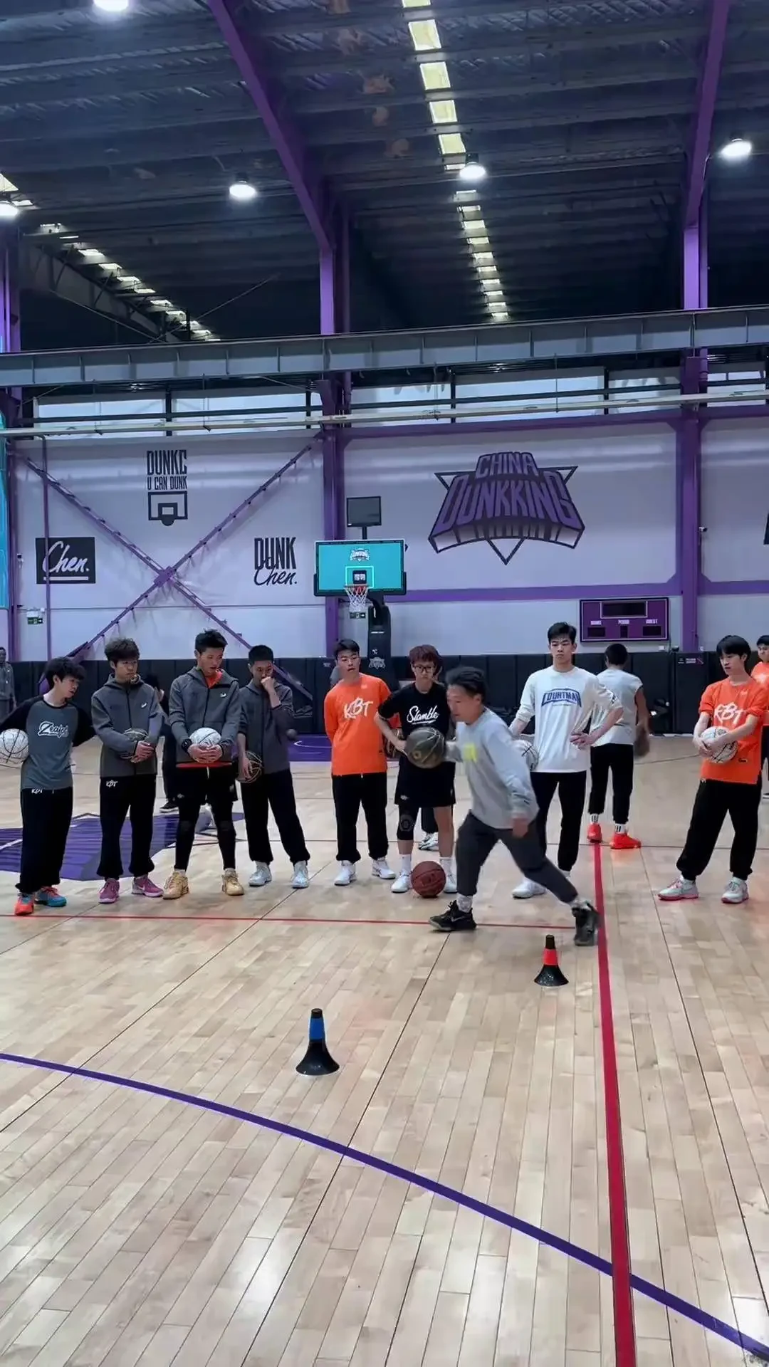 业余篮球队训练速成